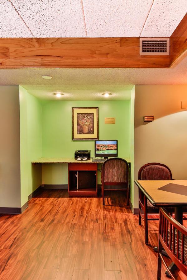 The View Inn & Suites Bethlehem / Allentown / Lehigh Airport Esterno foto
