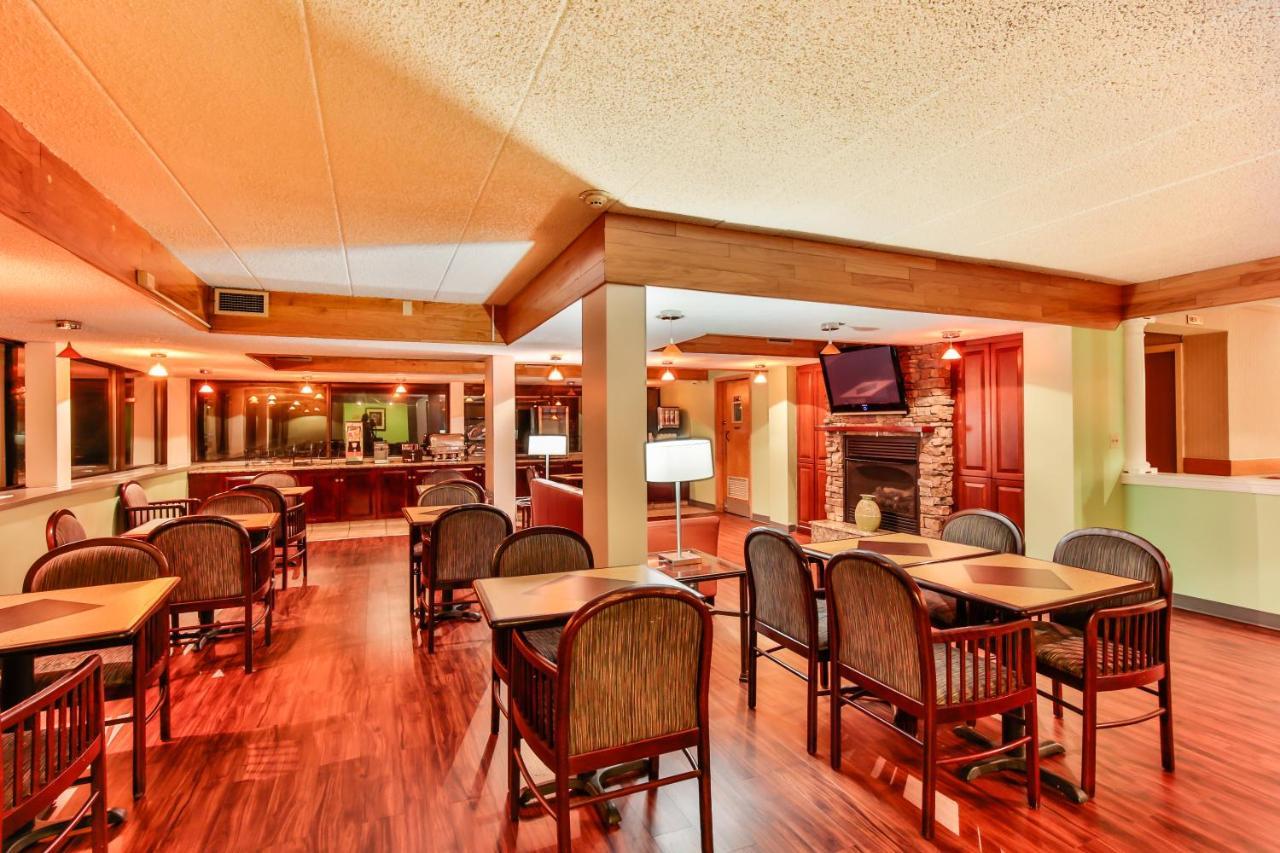 The View Inn & Suites Bethlehem / Allentown / Lehigh Airport Esterno foto